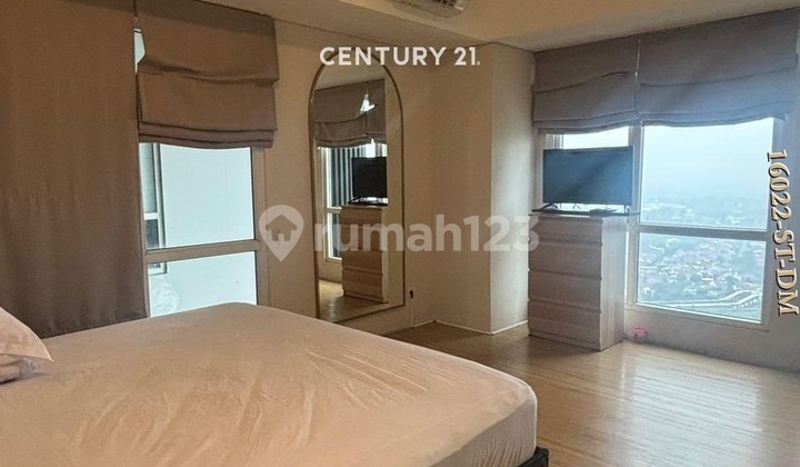 For Sale Ready-to-Occupy Studio Apartment Unit at Breeze Bintaro Jaya 2