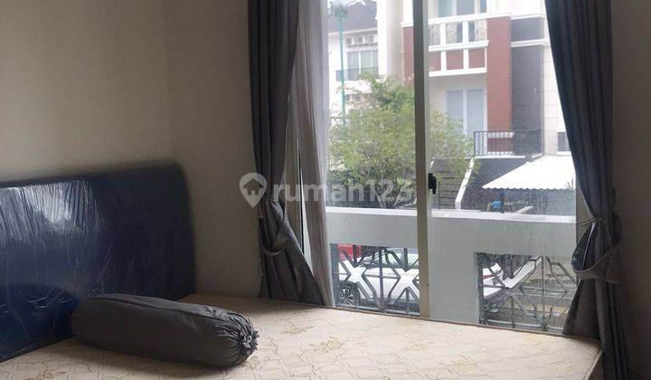 Perumahan di Atas Mall 5 BR+3Bathroom, 1BR pembantu+1BR pembantu  10