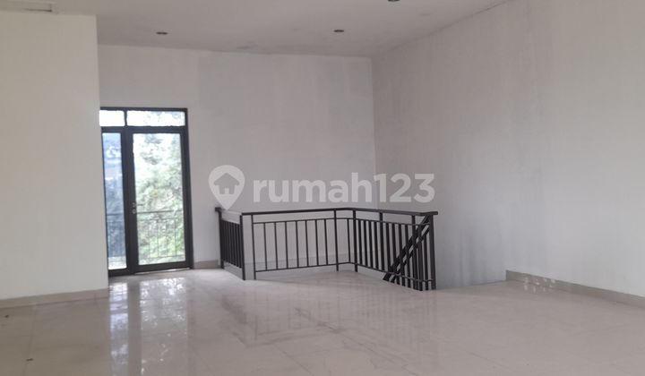 Ruko 3lantai di jl. Dago, Bagus, lebar 6 mtr