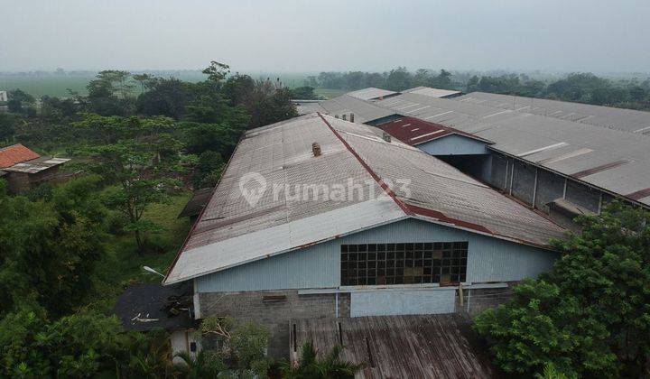 Gudang, Tempat Luas, Strategis Dekat Sumarecon Bandung 1