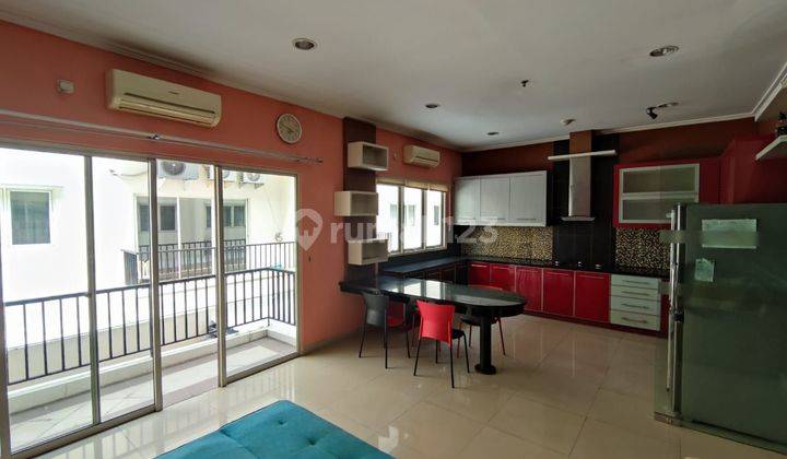 The Villas rumah di atas Mall of Indonesia, 4 BR Apartemen Mall of Indonesia (MOI) 4 Kamar Tidur 1