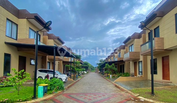 Satu-Satunya Hunian yang Mengerti Keamanan Keluarga Anda Satu-Satunya Hunian yang Mengerti Keamanan Keluarga Anda