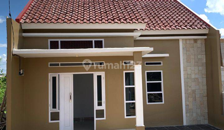 Rumah di jual Lokasi Depok Dekat Jalan Raya Cash Only 1