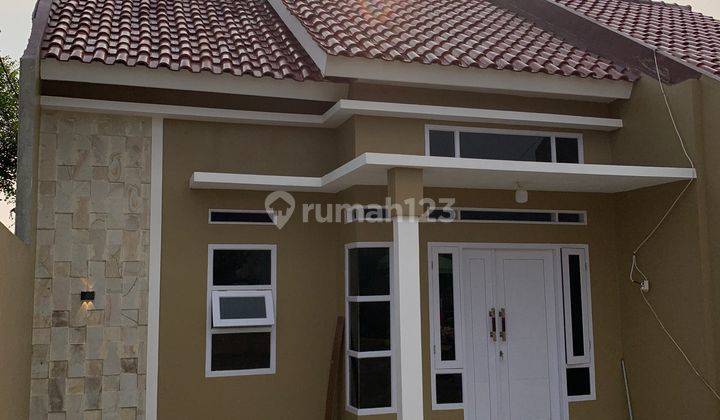 Rumah Dijual di Depok Lokasi Strategis Nempel Jalan Raya  2