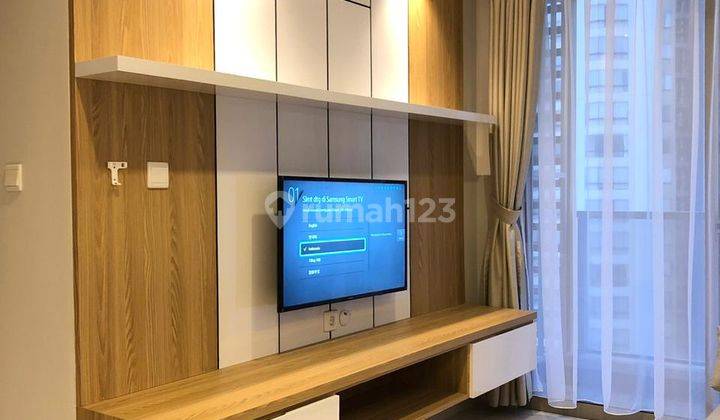 Dijual Taman Anggrek Full Furnished lantai sedang 1