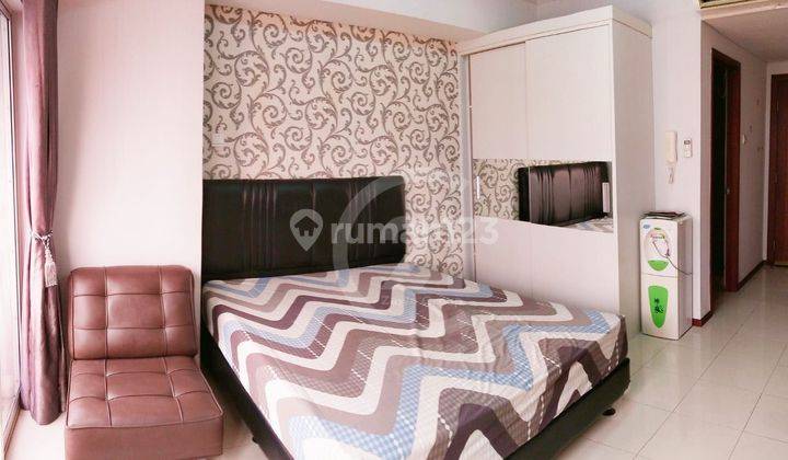 Apartemen Royal Mediterania Garden Lantai Tinggi Furnished 1