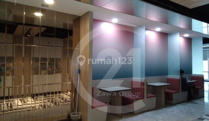 Jual Soho Capital Semi Furnished Lantai 2