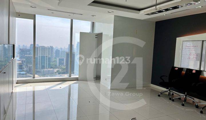 Disewakan Office Space Gedung Cyber 2 Rasuna Said Semi Furnished 1