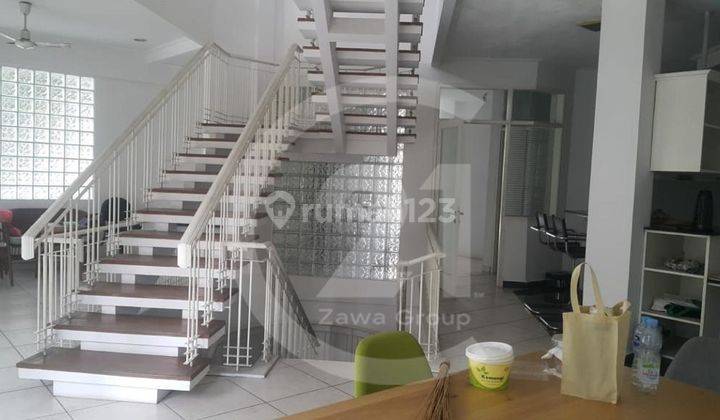 Dijual Rumah di Puri Indah 2 Unit Gandeng 3 Lantai 2