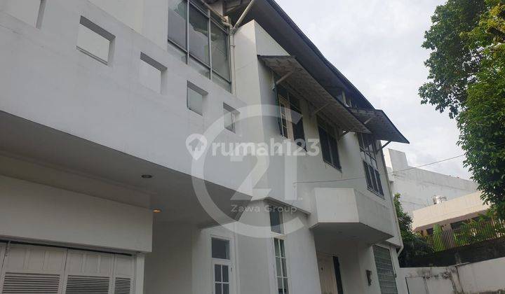 Dijual Rumah di Puri Indah 2 Unit Gandeng 3 Lantai 1