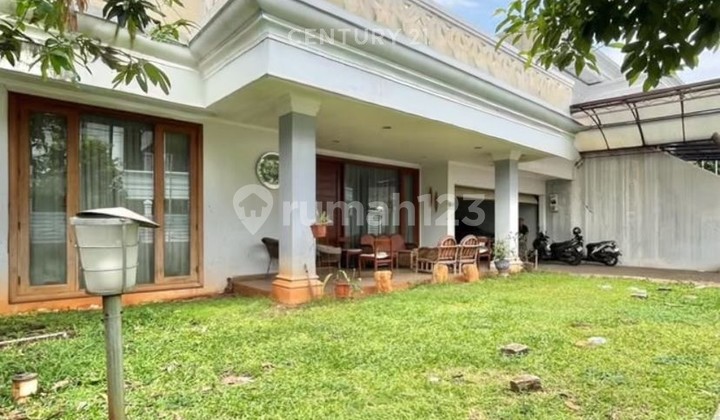 Radio Dalam Garden House, Kebayoran Baru, South Jakarta