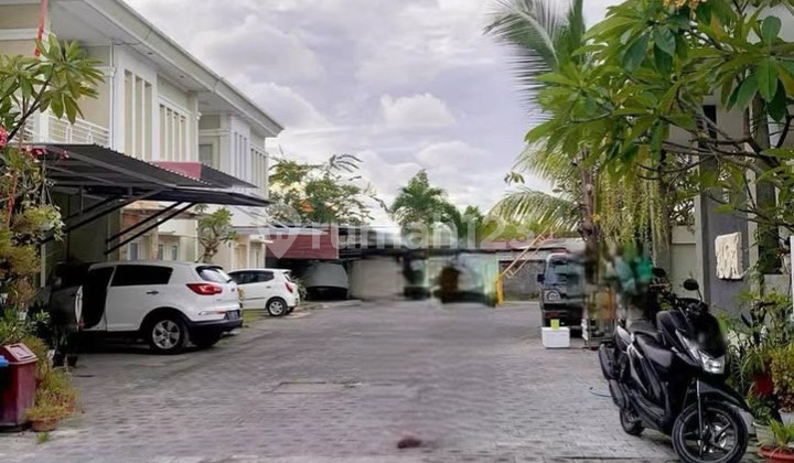 Minimalist Modern House in the Elite Area of Mahendradata, West Denpasar 2