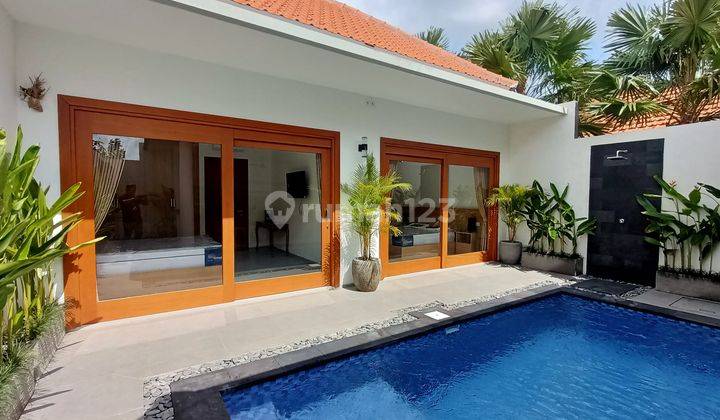 Disewakan Villa Berawa Canggu 1