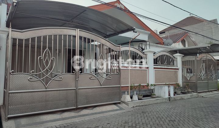 BISA NEGO BANYAK!! Rumah di Klampis Semolo Timur (One Gate System Dkt Raya Merr)  Siap Huni, Row 3 Mobil