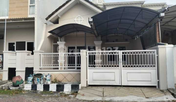 House in Nirwana Executive Ready to Occupy Freshly Renovated, Best Deal 1