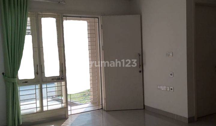 Rumah Rapih 77m2 Plong Sudah Shm Di Thomson Gading Serpong 2