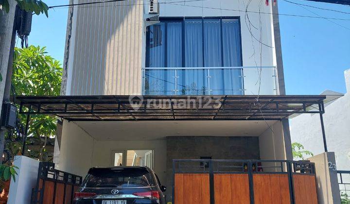 Rumah Modern di Denpasar Renon 2 Lantai  1