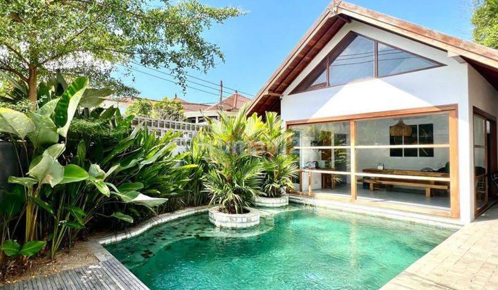 3 Bedrooms Japanese Modern Style Villa At Kerobokan  1