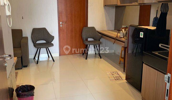 Dijual full furnished roseville soho bsd 2