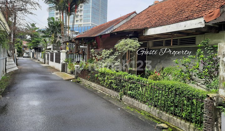Kebayoran Baru Sekitar Ahmad Dahlanrumah Tua 230M