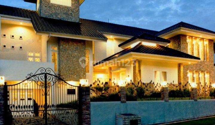 Rumah Cantik Megah Jalan Lebar Tenang Dalam Cluster di Villa Cinere Mas 2