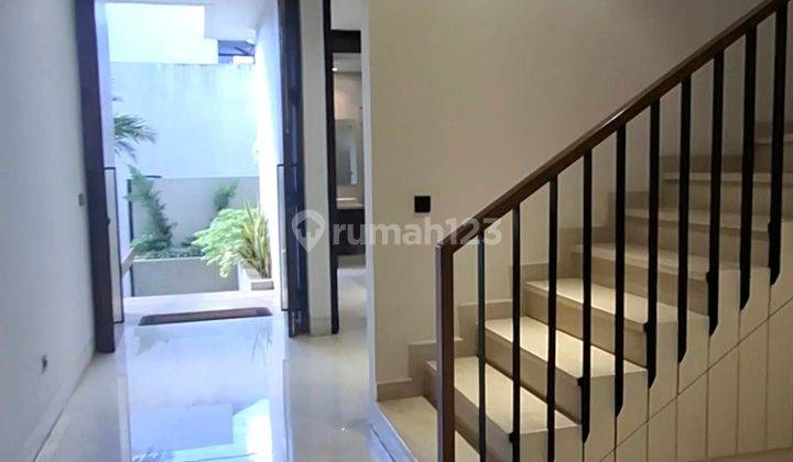 Kemang Brand New Semi Furnish Tenang Bebas Banjir 2
