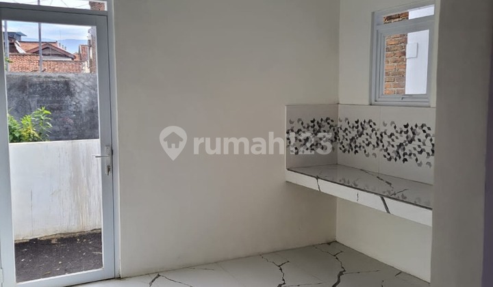 Ruko Strategis Cisaranten Arcamanik Bandung 8