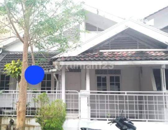 Rumah Lama 2 Lantai Layak Huni di Bukit Cimanggu City, Kota Bogor 1