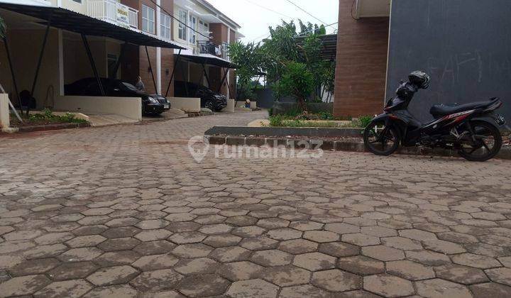 DIJUAL RUMAH CLUSTER 2 LANTAI CUMA 5 MENIT KE TOL JATIASIH BEKASI 2