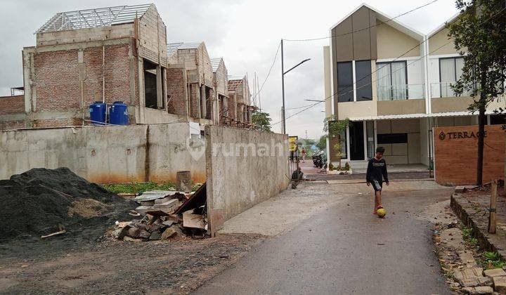 DIJUAL RUMAH MEWAH 2 LANTAI CILANGKAP CIPAYUNG JAKARTA TIMUR 2