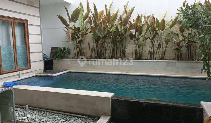 Rumah Modern Semi Villa With Pool Di Renon 1