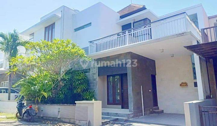 Rumah Semi Villa Dijual Area Strategis Di Kerobokan Bali 