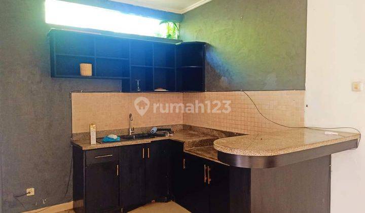 Rumah Semi Villa Dijual Area Strategis Di Kerobokan Bali 