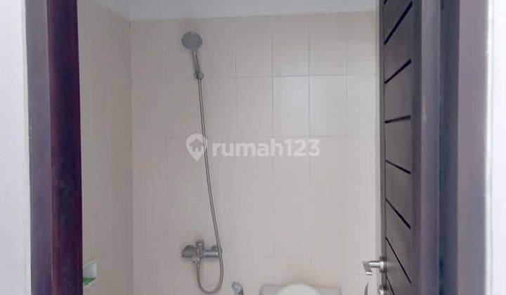 Rumah Semi Villa Dijual Area Strategis Di Kerobokan Bali 