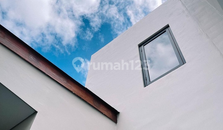 Rumah Minimalis Di Renon 2 Lantai Siap Huni  5