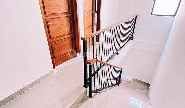 Rumah Minimalis Di Renon 2 Lantai Siap Huni  9