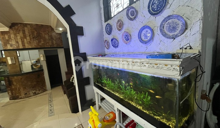 Rumah Siap Huni 4 Kamar Tidur Lokasi Strategis Di Dekat Seminyak  2