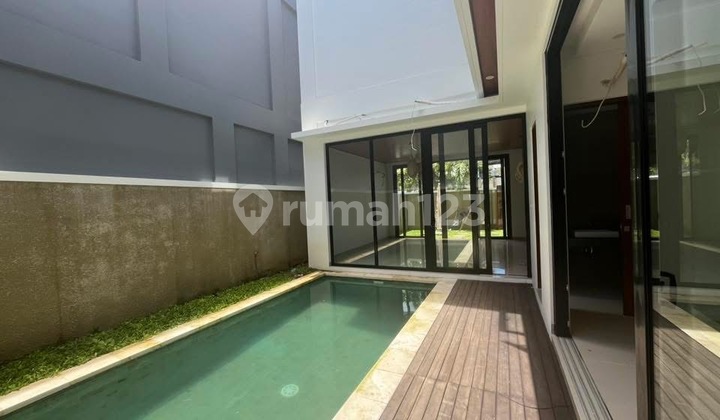 Villa Siap Huni Dalam Cluster Modern di Jimbaran 2