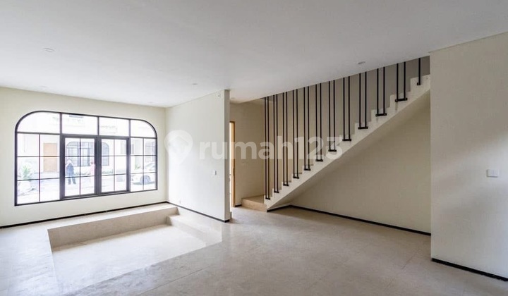 New Santorini Villa Ready for Occupancy Near Sanur Beach 2