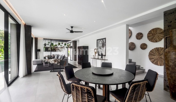 For Rent Modern Villa Ricefield View Area Central Ubud 2