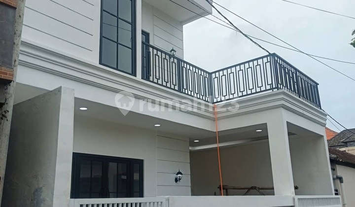Modern Ready-to-Live House in South Denpasar Near Renon
