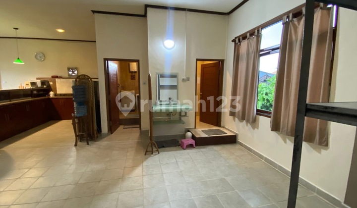 Disewakan Rumah Semi Furnished Dekat ke Sanur 2