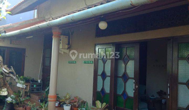 Tanah Bonus Bangunan Rumah Tua Lokasi Dekat Mcd Jimbaran 