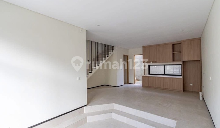 Villa Baru Santorini Siap Huni Dekat Ke Pantai Sanur