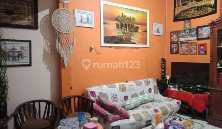 Rumah siap huni, sudah full bangunan,one gate system  7
