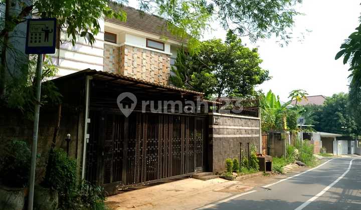 foto lainnya rumah 2 lantai di jl