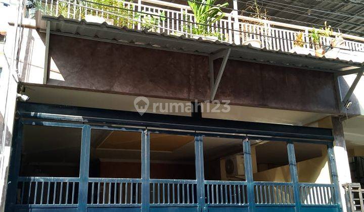 Rumah 3 Lantai di Jl Radiul Jatipulo Palmerah Jakarta Barat 1