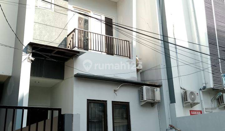 Rumah 3 Lantai di Jl Kosambi Dalam Jatipulo Palmerah Jakbar 2