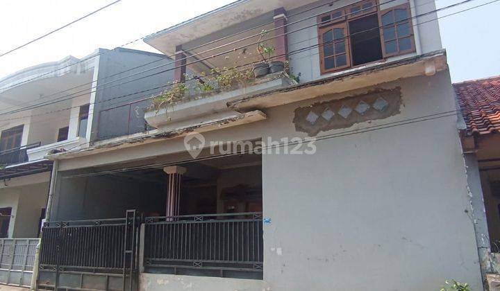 Rumah Lama 2 Lantai di Komplek Larangan Indah Tangerangan Kota 2