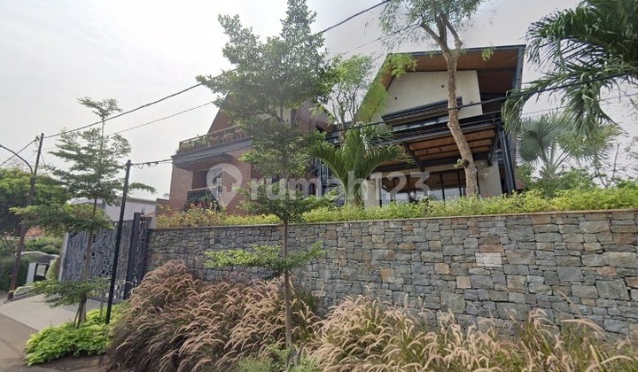 Rumah 2 lt di Perum Tni Waringin Permai Cipinang Melayu Jaktim